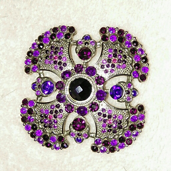 Broach/Pin - Picture 3 of 4